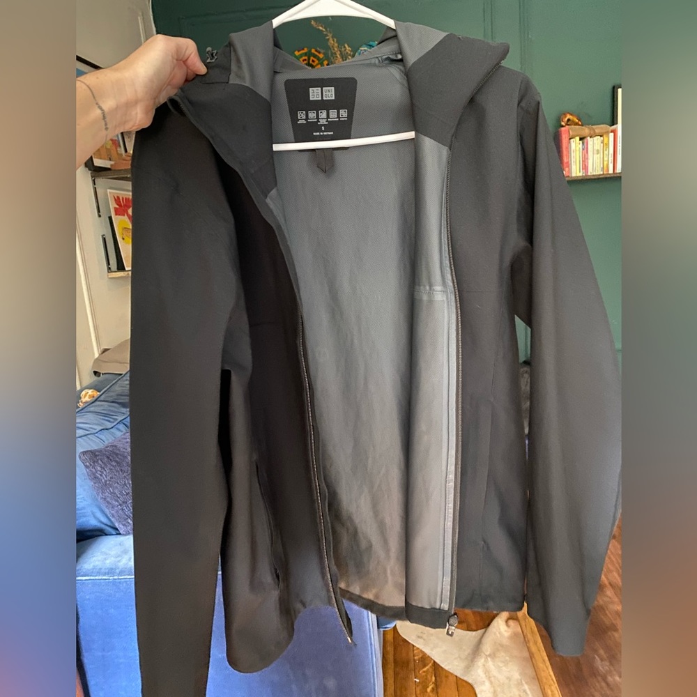 Uniqlo light raincoat